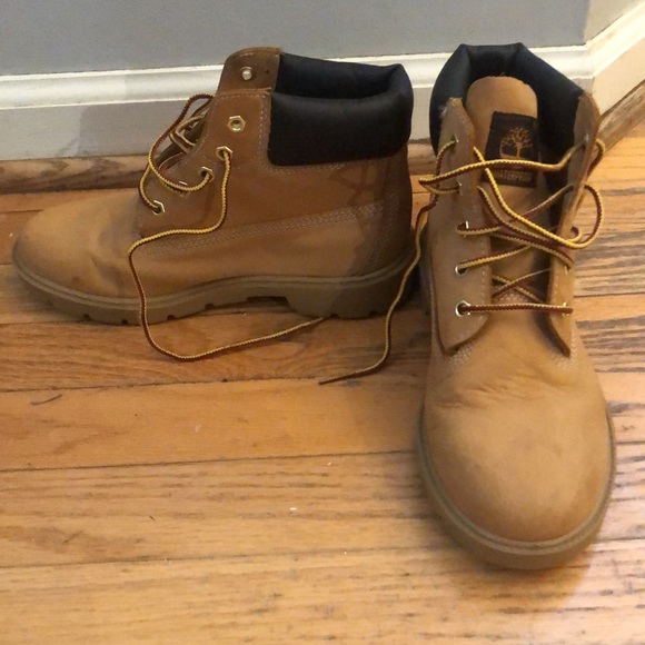 Boys Timberland boots size 4 - Picture 4 of 6